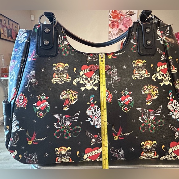 Ed Hardy skull tattoo large tote - Picture 7 of 8
